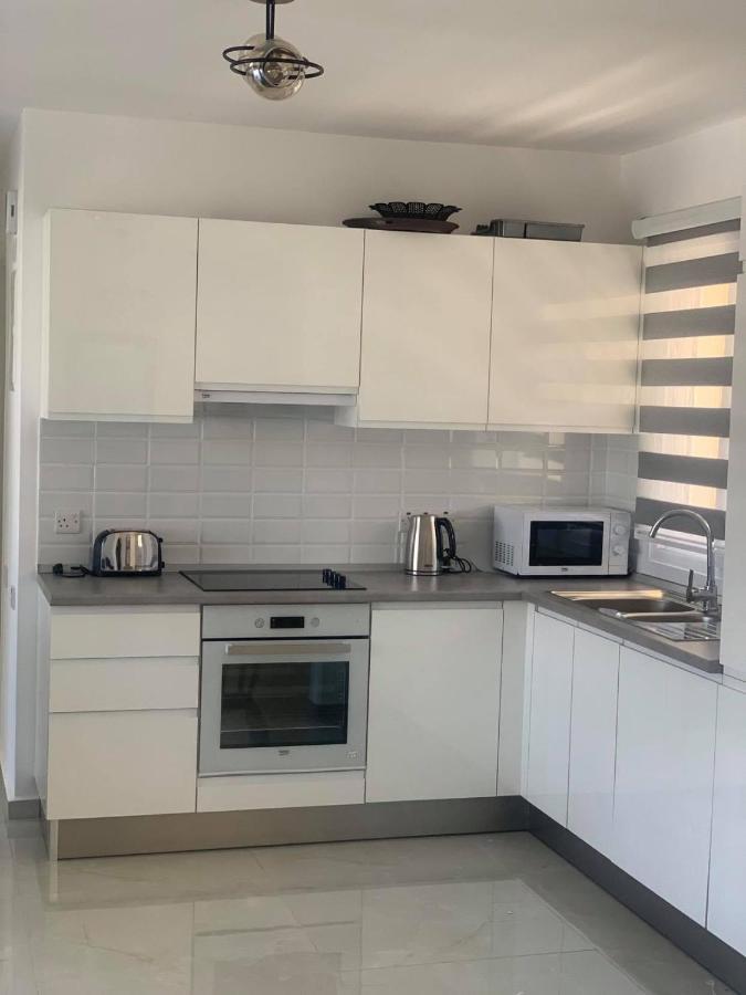Relaxing Penthouse Suites By The Sea Vokolidha Екстериор снимка
