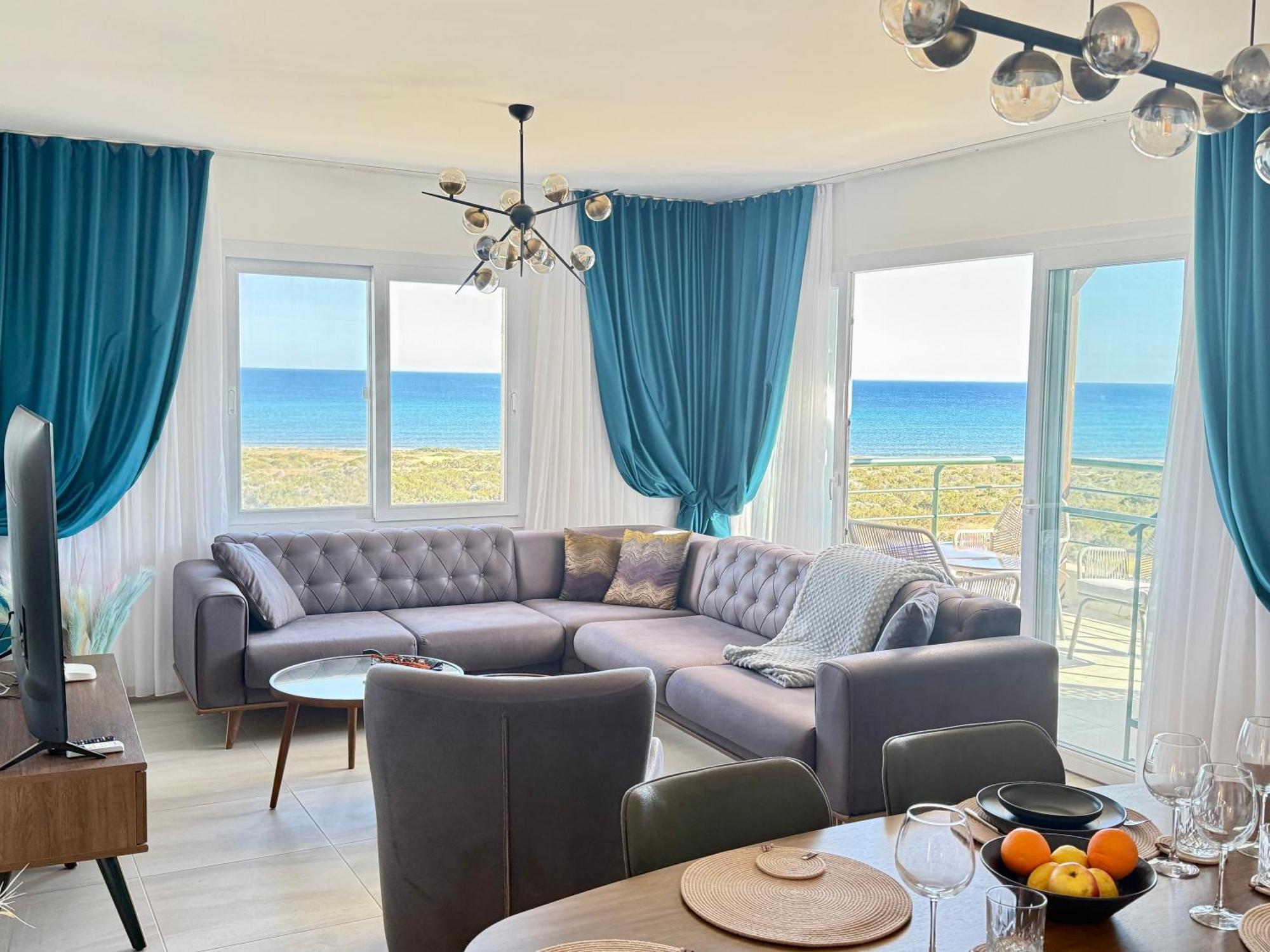 Relaxing Penthouse Suites By The Sea Vokolidha Екстериор снимка